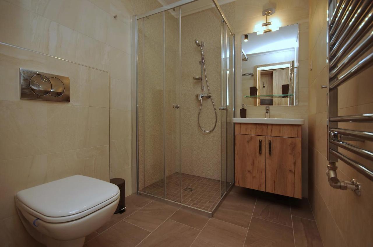 Almasy Apartmanhaz غيولا المظهر الخارجي الصورة